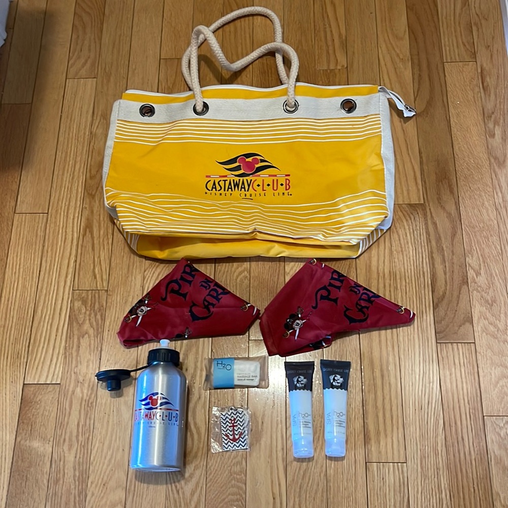 Disney Cruise Line Castaway Club bag with extras